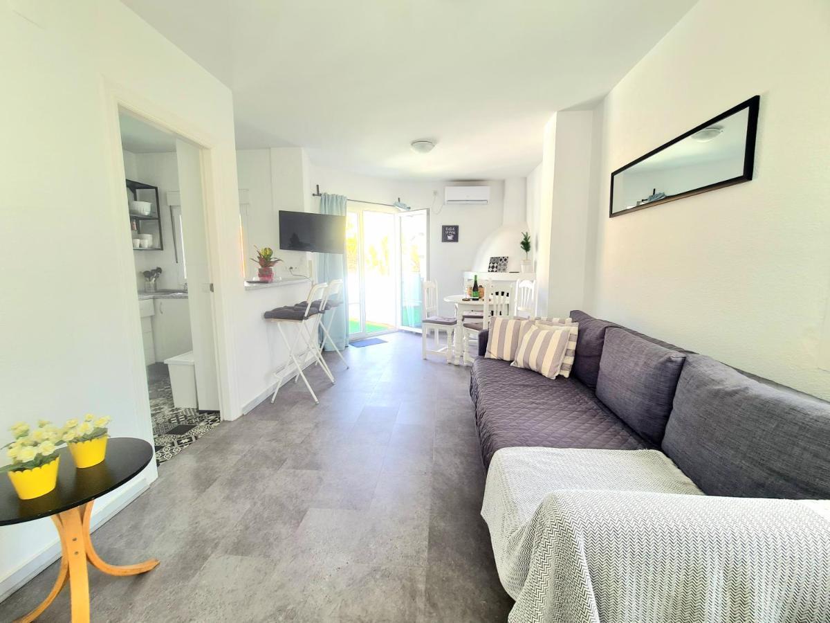 Apartamento Con Vistas Al Campo De Golf Y Piscina Apartment Fuengirola Ngoại thất bức ảnh