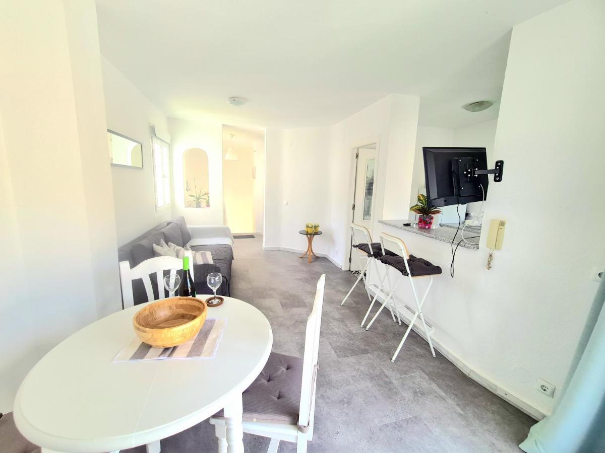 Apartamento Con Vistas Al Campo De Golf Y Piscina Apartment Fuengirola Ngoại thất bức ảnh