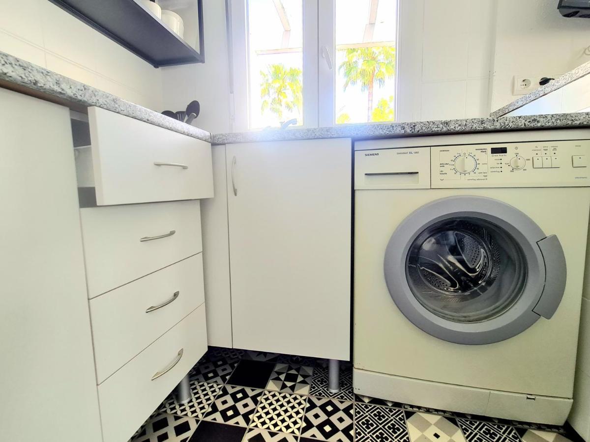 Apartamento Con Vistas Al Campo De Golf Y Piscina Apartment Fuengirola Ngoại thất bức ảnh
