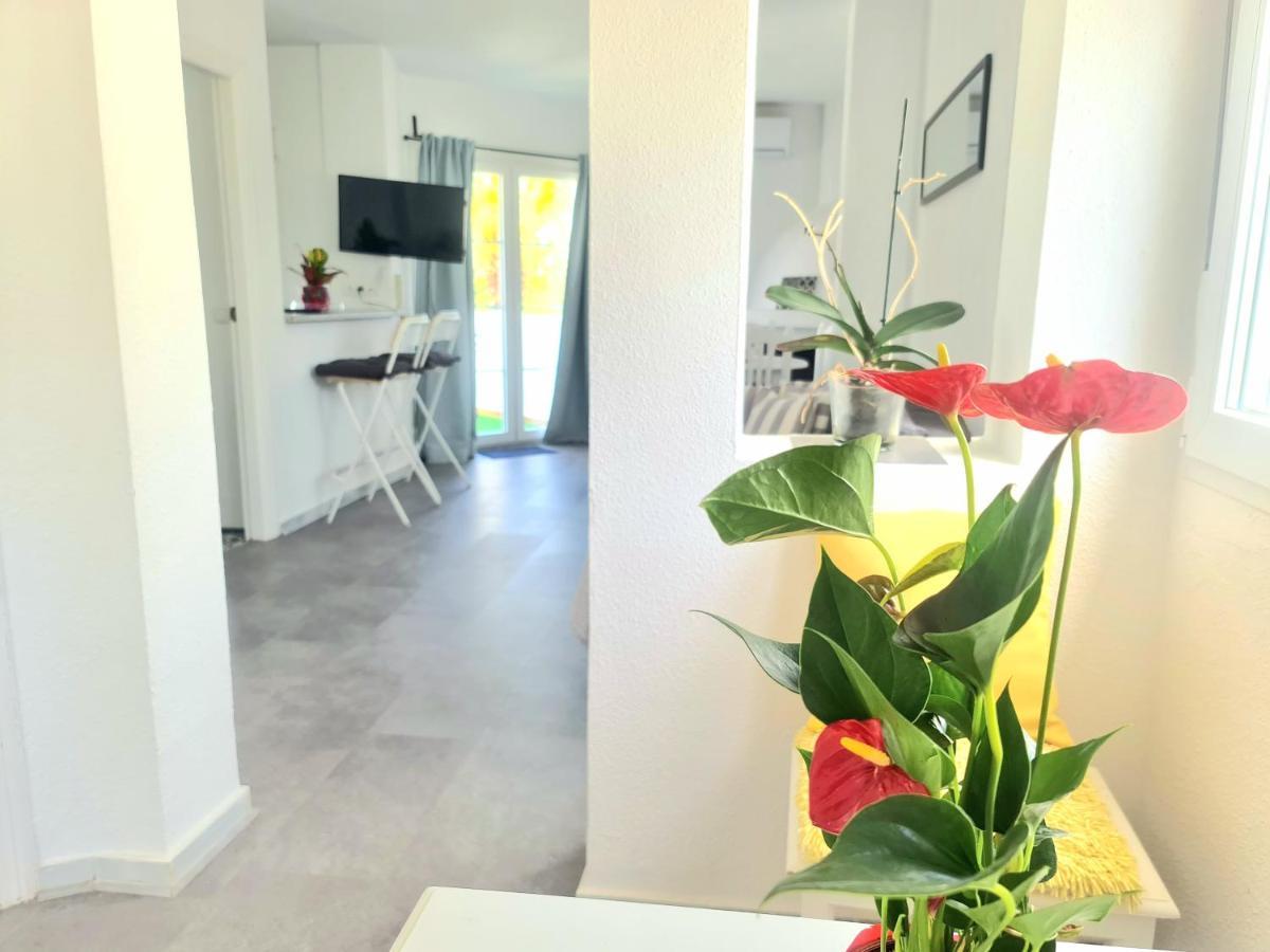 Apartamento Con Vistas Al Campo De Golf Y Piscina Apartment Fuengirola Ngoại thất bức ảnh